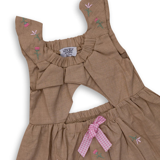 Girls' Beige Sleeveless Dress with Pink Bowtie
