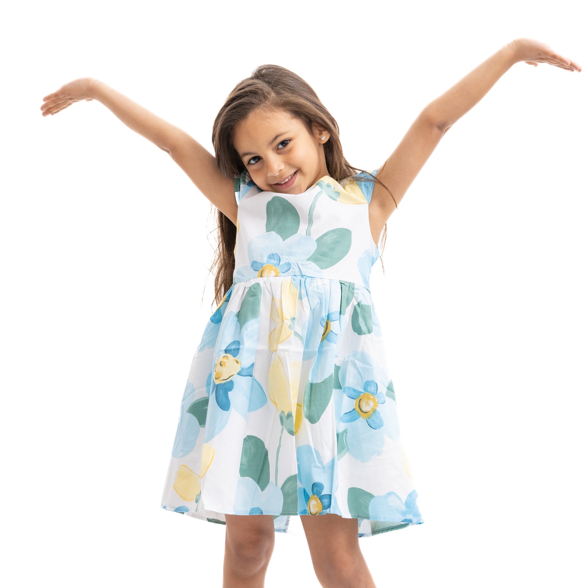 white*light blue sleeveless dress with flower print