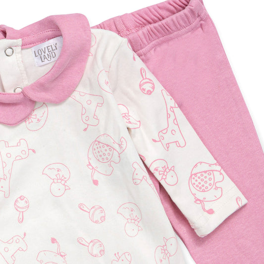 hite shirt with pink animal pattern embroidery and pink pants pyjama