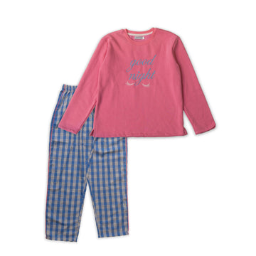 Moms' pajama set with plaid pants