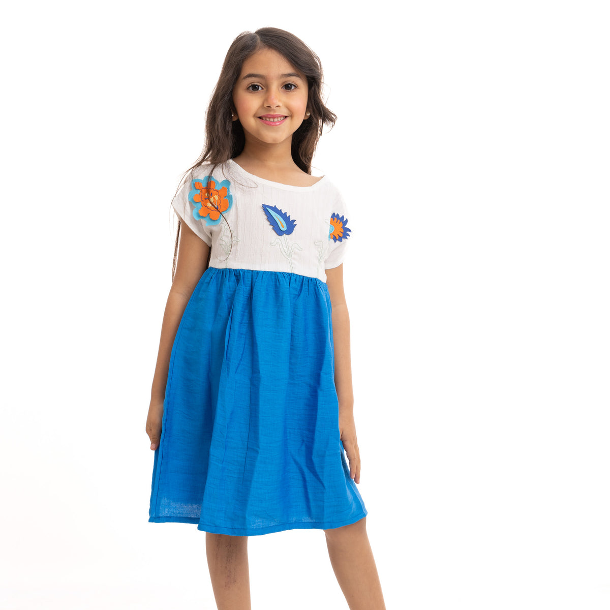 White*blue Short Sleev Dress with Chest Stitching
