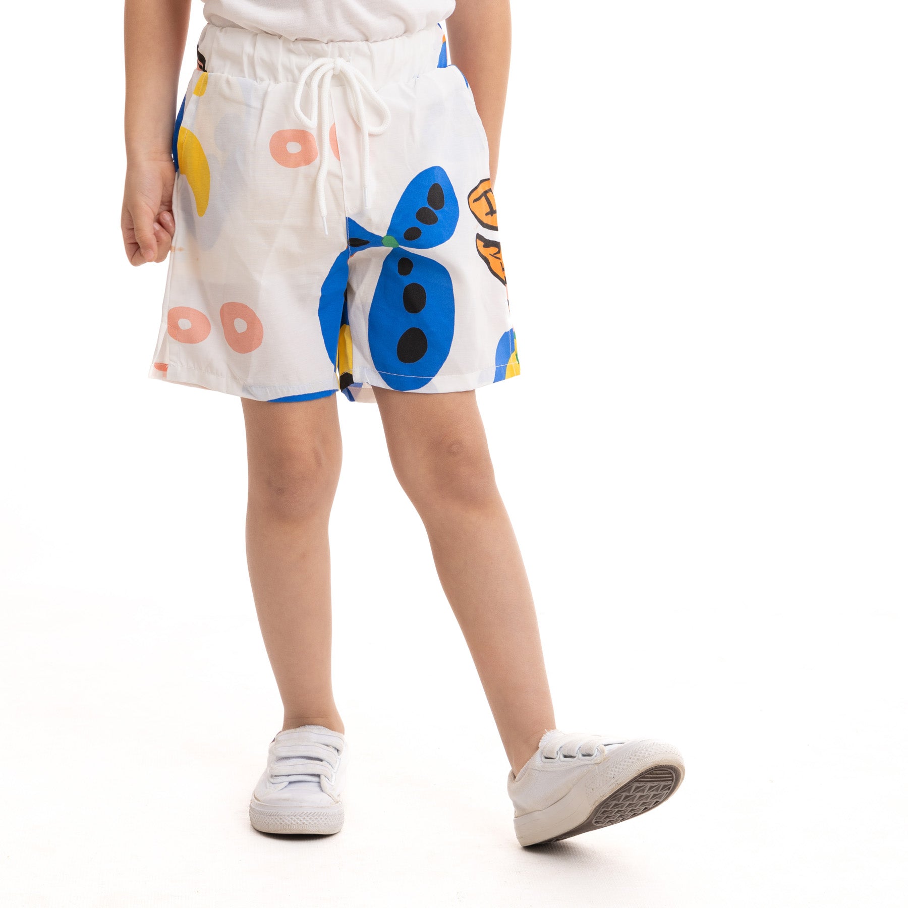 Colorful patterned shorts for boys