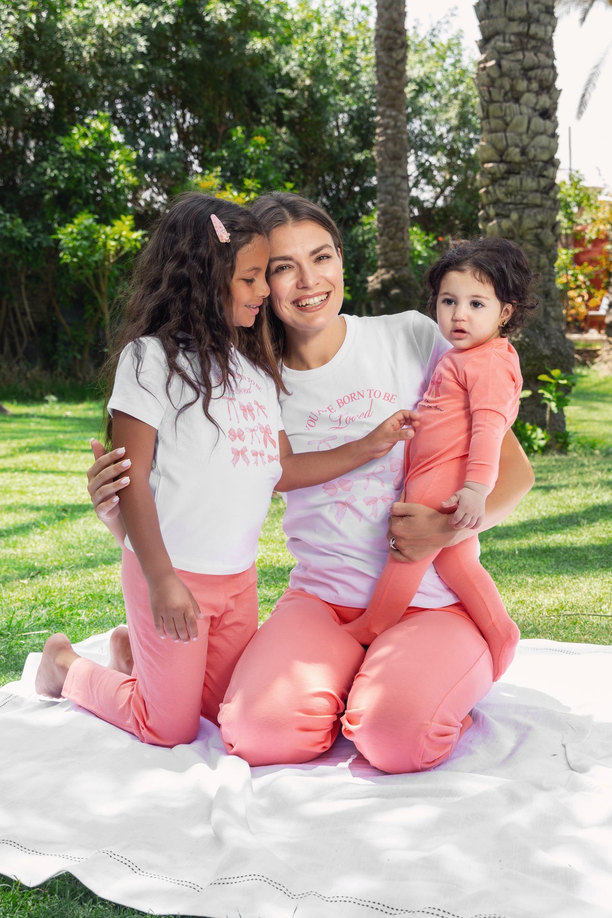 Soft Pajamas for Mom with Bow Print