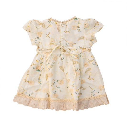 Dress with yellow rose