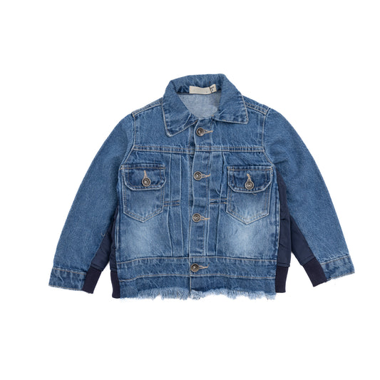 jeans jacket with pockets